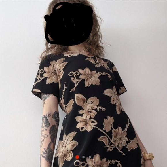 Floral Dress - Picture 3 of 4